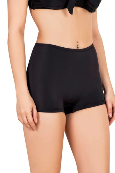 Siyah mini tayt & Havuz ve deniz şortu & Bikini altı