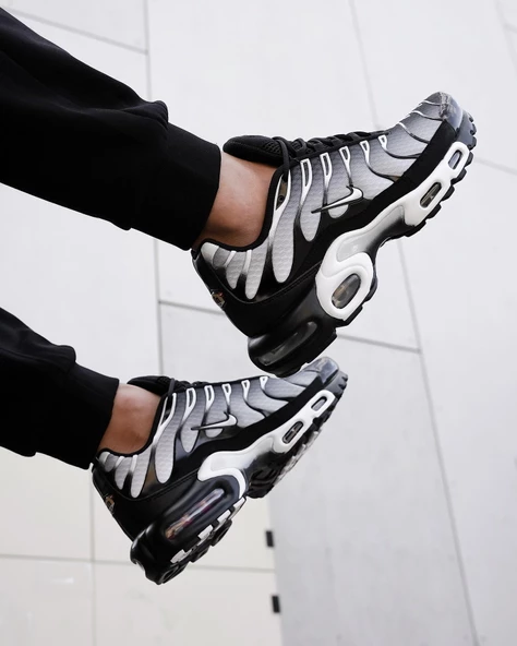 Nike Air Max Plus TN Smoke Grey - 2