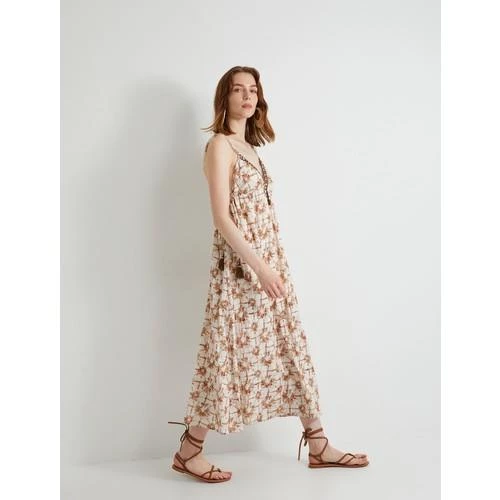 DRESSES