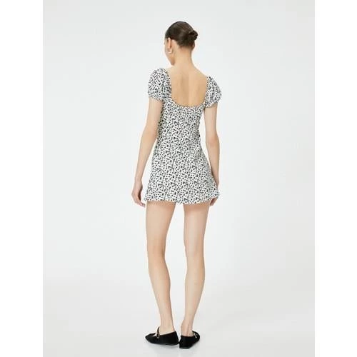 DRESSES - 8