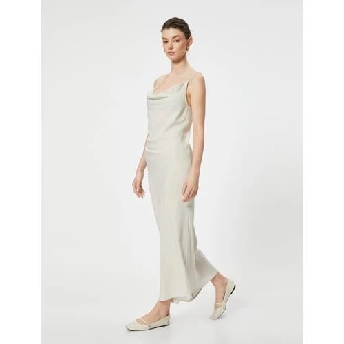 DRESSES - 10