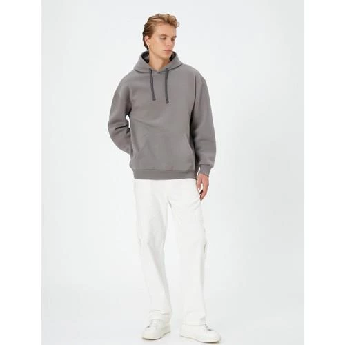 SWEATSHIRTS