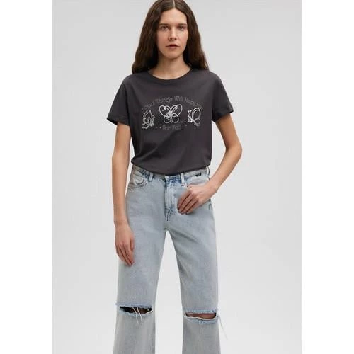 KELEBEK BASKILI TİŞÖRT - 12