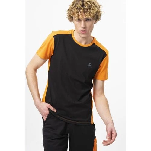 BENETTON T-SHIRT
