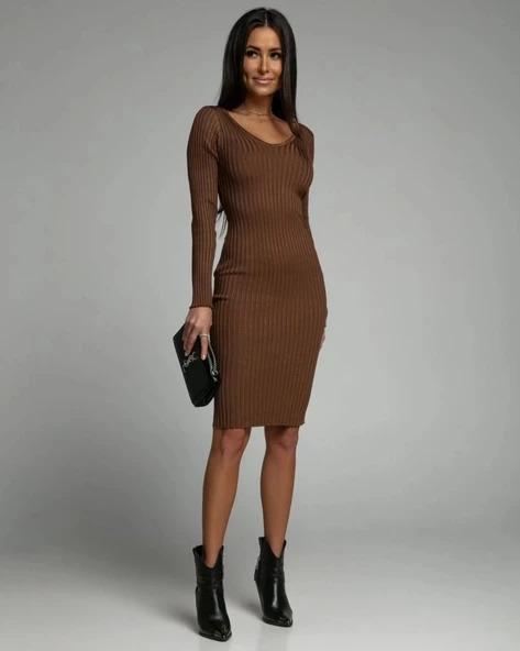 Kadın Uzun Kollu Geniş V Yaka Triko Midi Boy Elbise - Resim 2