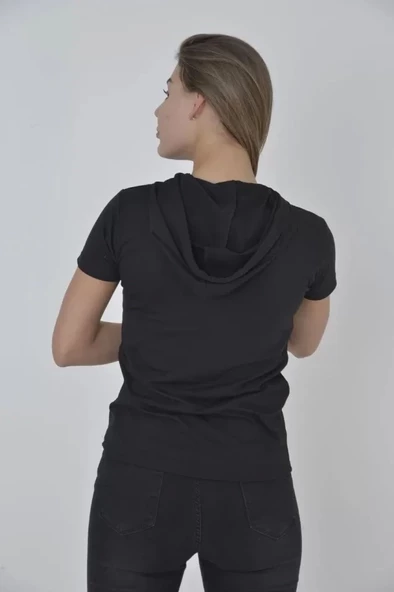 Kapşonlu Slim Fit T-shirt - Siyah ürün görseli 1