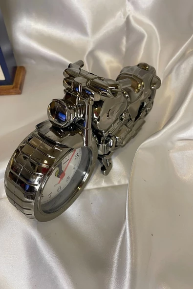 Motor Metal Saat El Yapımı Biblo Kalemlik Motosiklet Yarış Motoru Plastik Pilli Alarmlı - Resim 4