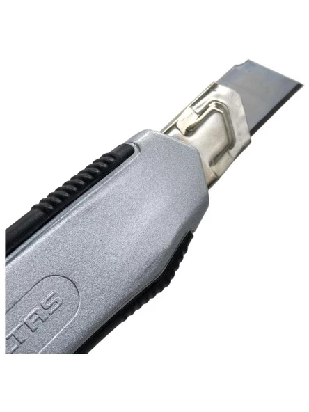 İzeltaş Pro 18 mm Metal Gövde Geniş Maket Bıçağı Falçata - 5