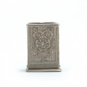 JM-BS1216B DİŞ FIRÇALIK DEKORATİF İŞLEMELİ GÜMÜŞ POLİRESİN 8X6X11CM thumbnail 4