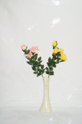 Uzun 40 cm Krem Rengi Delikli Desenli Vazo 70 cm Pembe Sarı Gül - 1