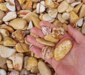 Sarı Çizgili Dolomit Taşı 2 Kg 2,5-4cm  Çakıl Taşı Renkli Taş Dekor Taşı Süs Taşı Dere Taşı Akvaryum Taşı - 1