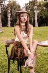 Süet Püsküllü Etek - 2