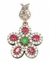 925 Ayar Gümüş Bronz Karışımı Papatya Şeklinde Zümrüt, Yakut Kolye Ucu - 1