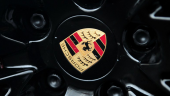 PORSCHE SİYAH JANT GÖBEĞİ KAPAK SETİ 65mm - 5