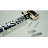 DK Nissan Nismo Krom Siyah Ön Panjur Logo Arma Amblem - 1
