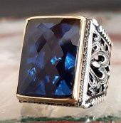 Özel Dikdörtgen Tasarımlı Mavi Zirkon Taşlı Gümüş Yüzük thumbnail 1