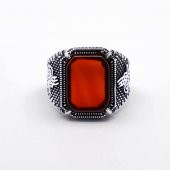 925 ayar Gümüş Tuğra Detaylı Akik Taşlı Erkek Yüzük thumbnail 2