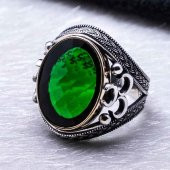 925 Yeşil Zirkon Taşlı Üç Hilal Detaylı  Yüzük thumbnail 3