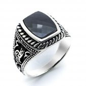 Siyah Zirkon Taşlı Osmanlı Tuğra Motifli 925 Ayar Gümüş ErkekYüzük thumbnail 3