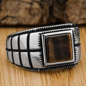 925 Ayar Gümüş Kare Kaplan Gözü Taşlı Yüzük thumbnail 1