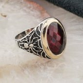 Kırmızı Zirkon Taşlı Örümcek Detaylı  Gümüş Yüzük thumbnail 2