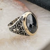 Siyah Zirkon Taşlı  Örümcek Desenli Gümüş Yüzük thumbnail 2