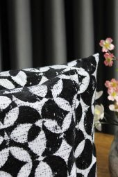 Lale Nakışlı Masa Örtüsü Krem Gri thumbnail 3