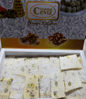Antep Fıstıklı SÜTLÜ Yaprak Cezerye 1000 gr (Mersin Posta Pazarı) - 1