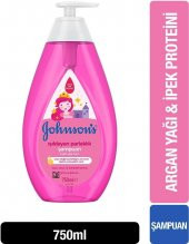 Johnsons Baby Bebek Şampuanı Işıldayan Parlaklık 750 Ml - 1
