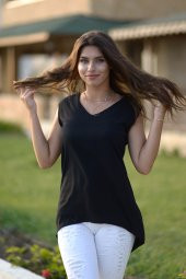 Omzlu İpli Siyah Bluz - 1