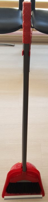 Hazneli Süpürgeli Faraş / Süpürge / Fırça - 1