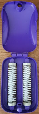 Plastik Çiftli Gırgır / Halı Fırçası - 1