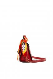 Bagmori Kırmızı Kapaklı Şallı Askılı Çanta thumbnail 3