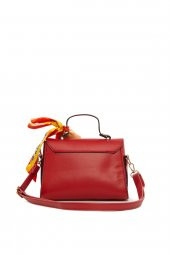 Bagmori Kırmızı Kapaklı Şallı Askılı Çanta thumbnail 4