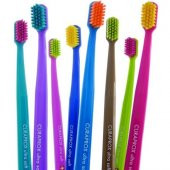 Curaprox CS 1560 Yumuşak Diş Fırçası - 1