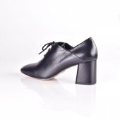 DERİ BAĞCIKLI BAYAN AYAKKABI - 4