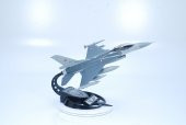 MAKET UÇAK F-16C 1:48 Ölçek(B:30cm-K:20cm)TÜRK YILDIZLARI - 4