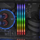 Thermaltake TOUGHRAM Z-ONE RGB 16GB (2x8GB) DDR4 3200Mhz  (R019D408GX2-3200C16A) Siyah - 3