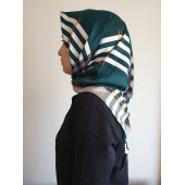 Kare Desenli Karaca Sport Royan Eşarp - 1