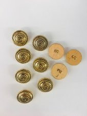 DİKİŞ DÜĞMESİ 10 ADET VİNTAJ MODEL PLASTİK GOLD/ALTIN BÜYÜK BOY ÇAP: 2,5 CM - 1
