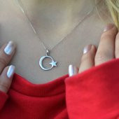 14 Ayar Altın Ayyıldızlı Kolye thumbnail 2