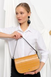 Kroko Desen Kapaklı Baguette Bag - 1