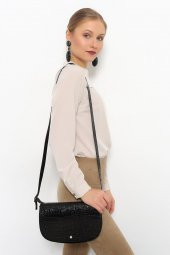Kroko Desen Kapaklı Baguette Bag - 7