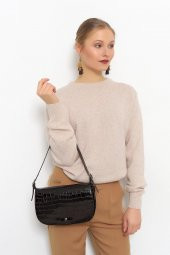 Kroko Desen Kapaklı Baguette Bag - 11
