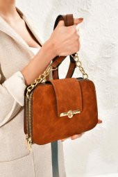 Süet Toka Kilit Detay Omuz Çantası - 2