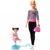 Barbie Spor Yapıyor Buz Pateni Antrenörü ve Bebek Oyun Seti FXP38 - 3
