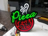 Pizza Resimli Yazılı Tabelası 3D LED Tabela Neon Etkili Işıklı Kutu Harf Tabela 30x45cm Pleksiglass - 1