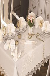 Rose Heart Masa Örtüsü 26 Parça Krem thumbnail 6