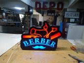 Berber Tabelası Kuaför Tabelaları 3D LED Tabela Neon Etkili Işıklı Kutu Harf Depo Tabela Reklam thumbnail 1