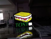 Tost Yazılı Görselli Yeşil Renk Tabela 3D Led Neon Etkili Işıklı Tabela Kutu Harf Depo Reklam Tabela thumbnail 2